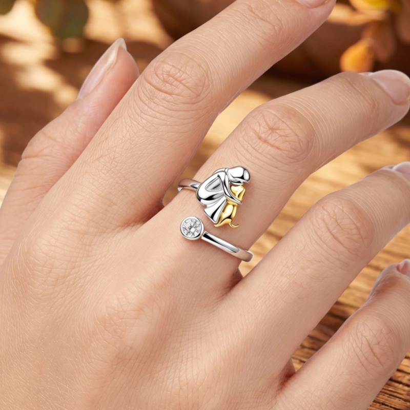 Women's Dog Ring with Synthetic Zirconia & K Plating